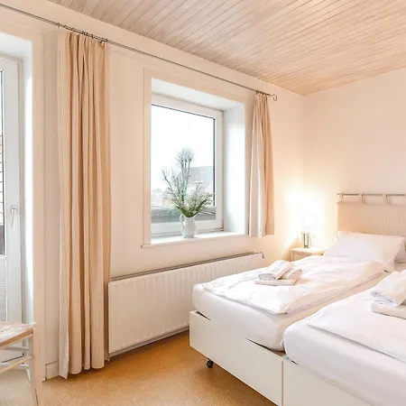 Haus In Der Innenstadt 'Sylt', Grosse Strasse * Wyk auf Föhr